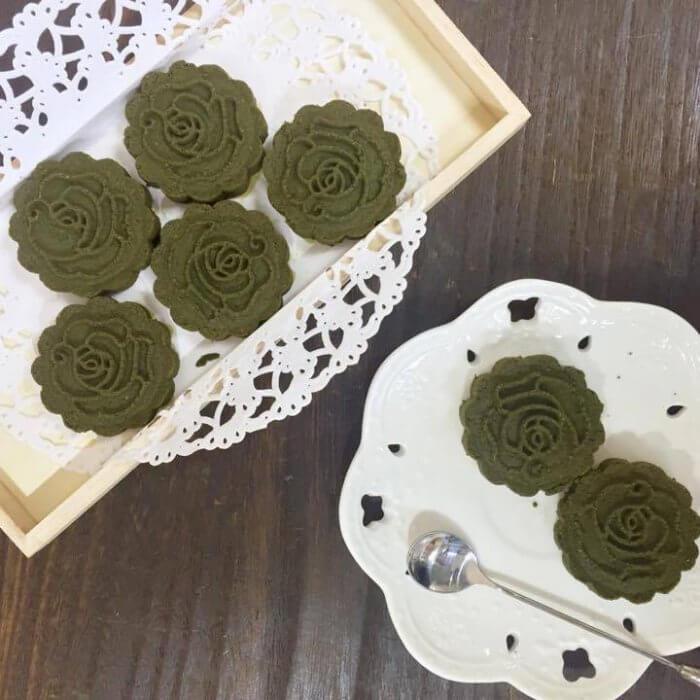 Matcha Almond Cookies (抹茶杏仁餅) &ndash; Amazin' Graze Malaysia