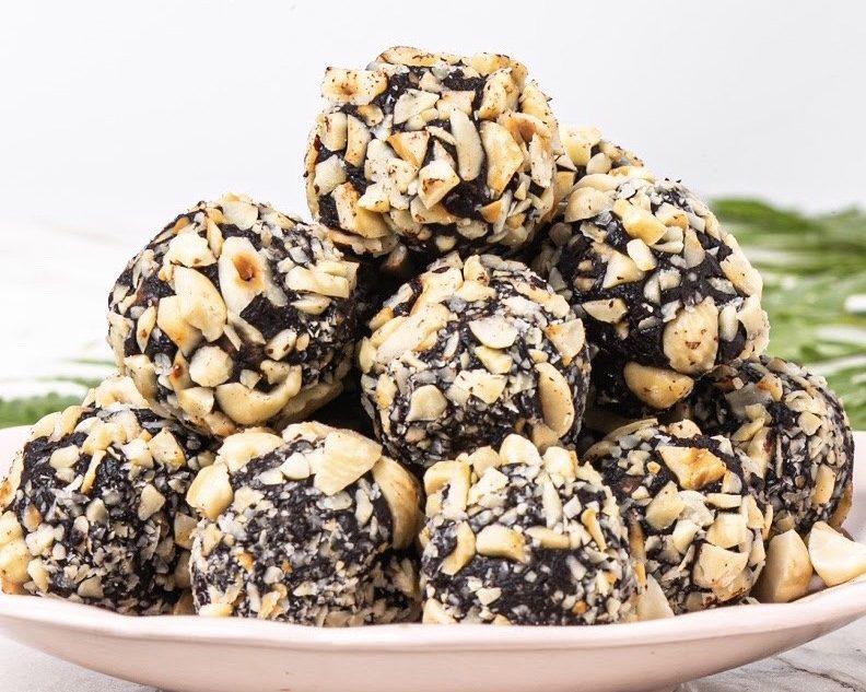 Healthier Homemade Ferrero!