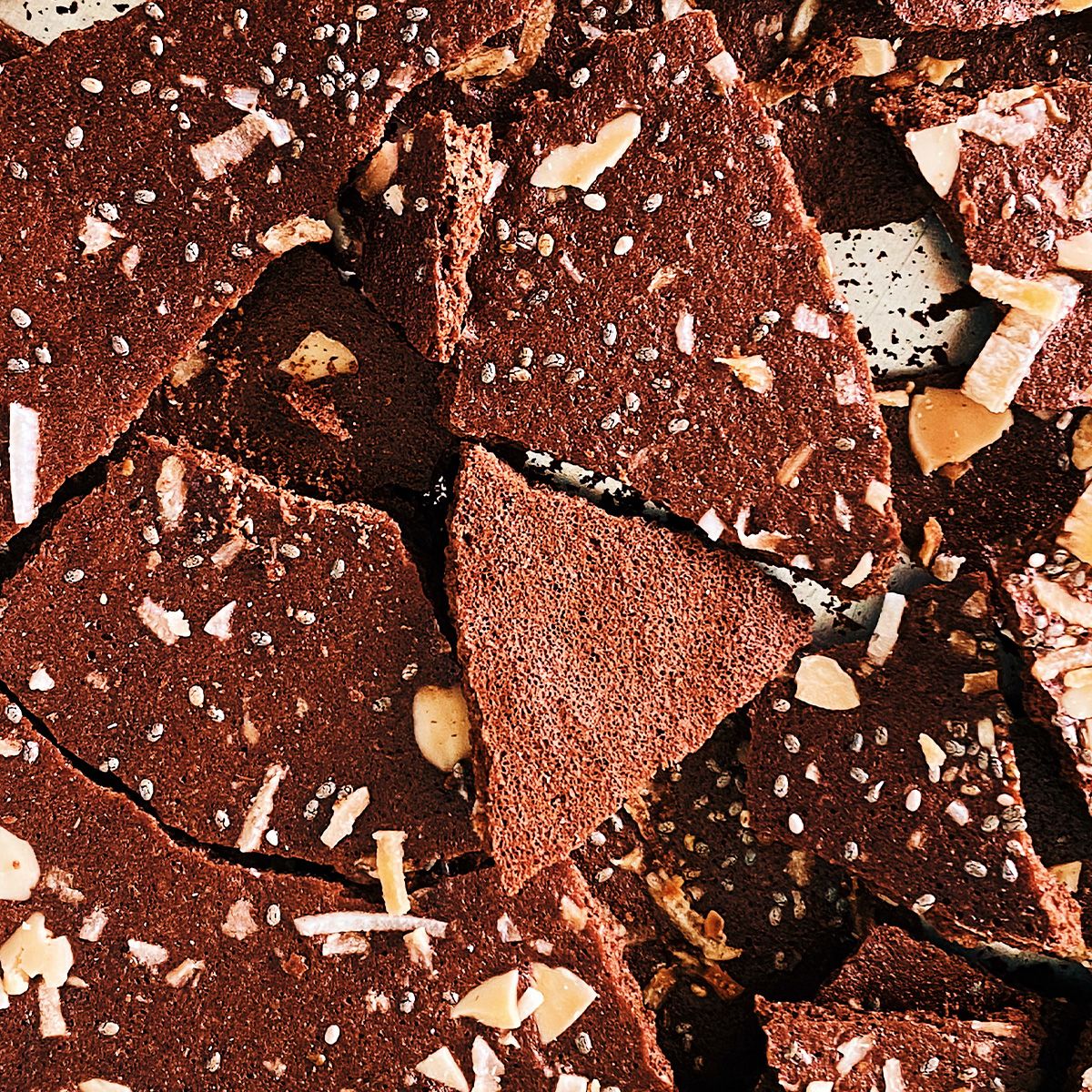 Amazin' Graze Mini Dark Chocolate Brownie Chips-Bundle of 10 300g (10 x 30)
