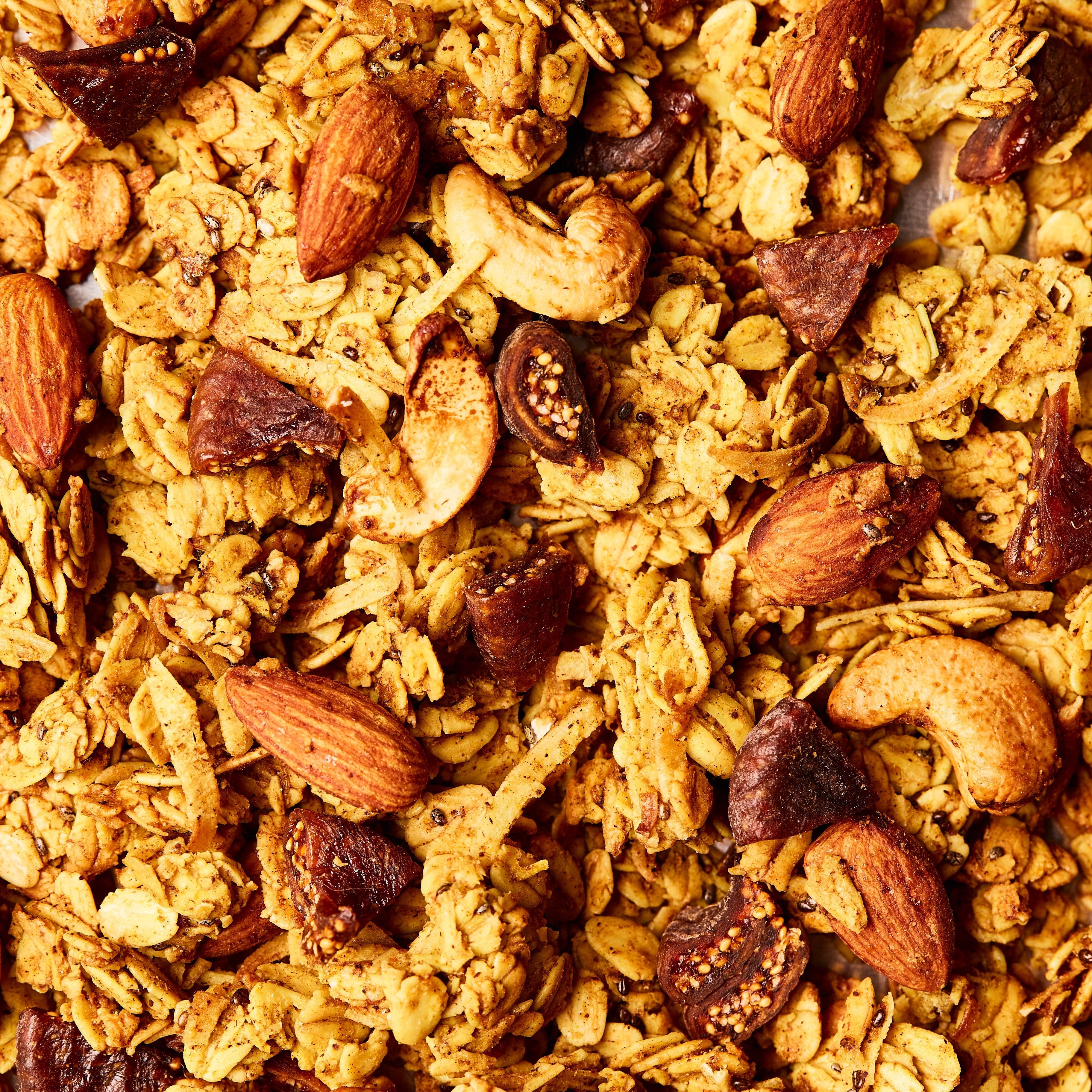 Amazin' Graze Fig and Chai Granola with Prebiotics 250g